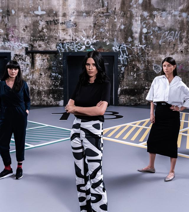 Salwa Houmsi mit Gästen