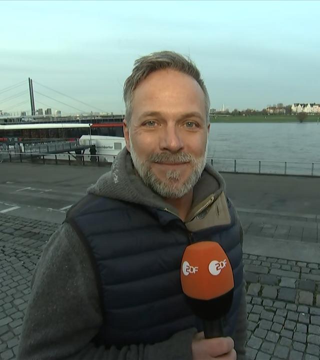 ZDF-Reporter Lothar Becker in Düsseldorf