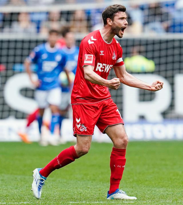 22.04.2023, Baden-Württemberg, Sinsheim: Fußball: Bundesliga, TSG 1899 Hoffenheim - 1. FC Köln, 29. Spieltag, PreZero Arena. Kölns Jonas Hector jubelt über das Tor zum 0:3.
