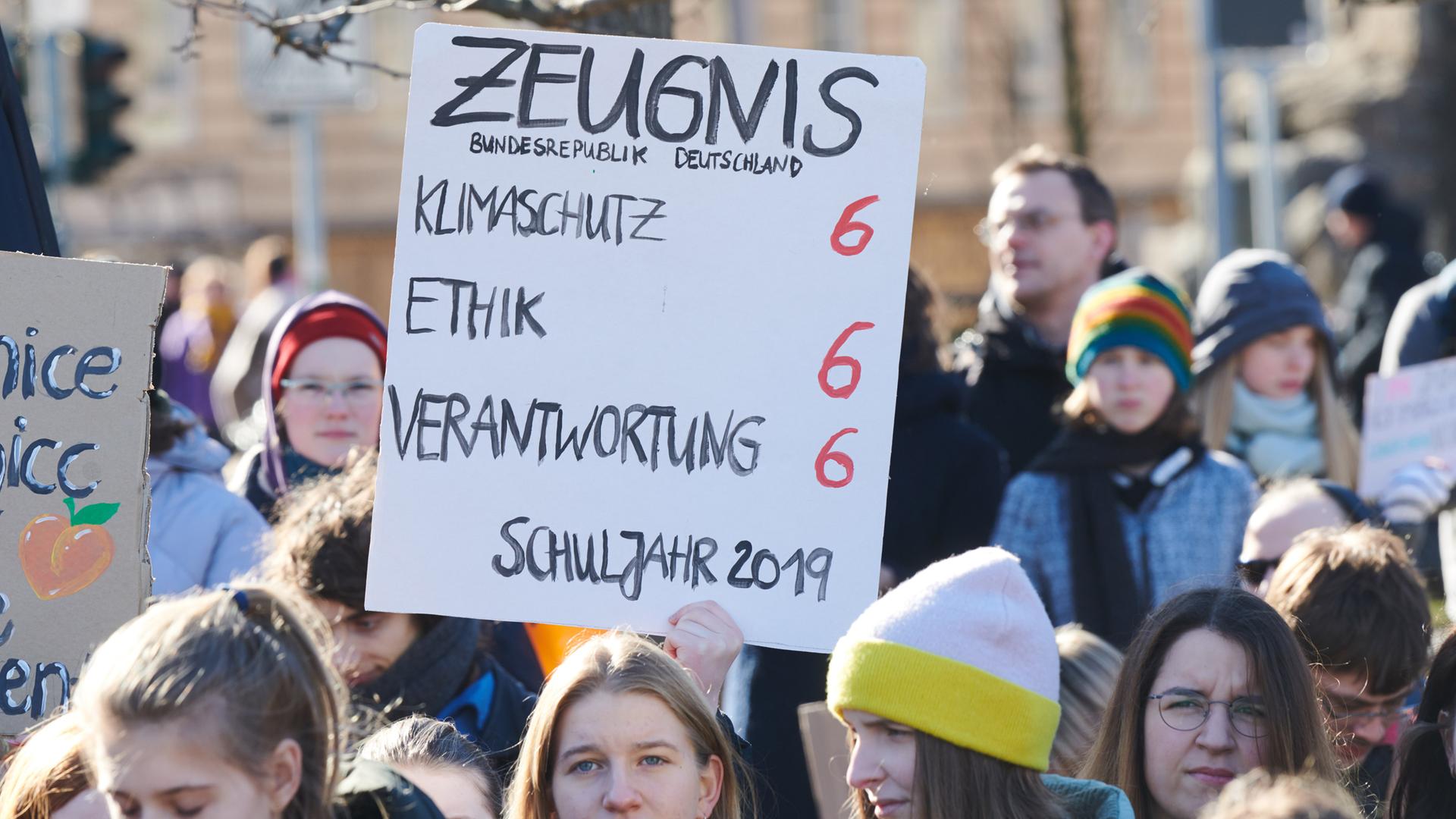 Jugend Demonstriert Politik Ignoriert Maybrit Illner