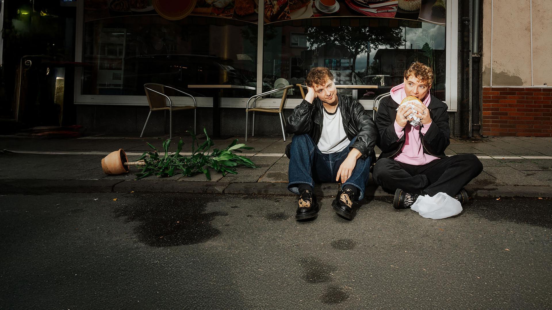 "Teenstar Dilemma – Die Reise der Lochmann-Zwillinge": Keyvisual