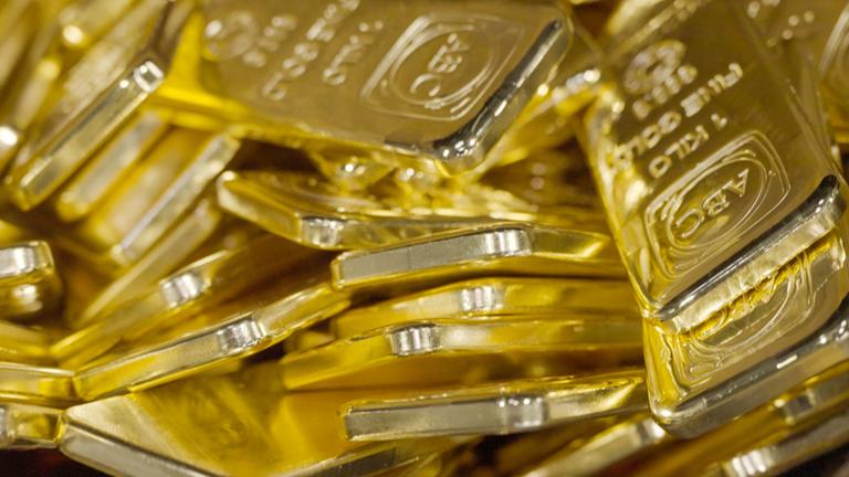 "frontal-Dokumentation: Gold. Macht. Gier.": Viele Goldbarren liegen neben- und übereinander.