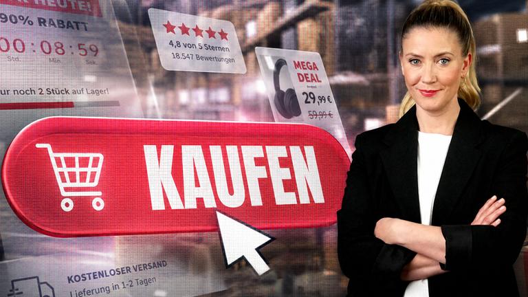 "Die Tricks der Onlinehändler - mit Pia Osterhaus": Montage: Pia Osterhaus steht an der Seite. Neben ihr liegt ein rotes Schild mit einem Pfeil auf der Aufschrift "Kaufen". Im Hintergrund liegen Angebote mit Bewertungen auf einem Display.