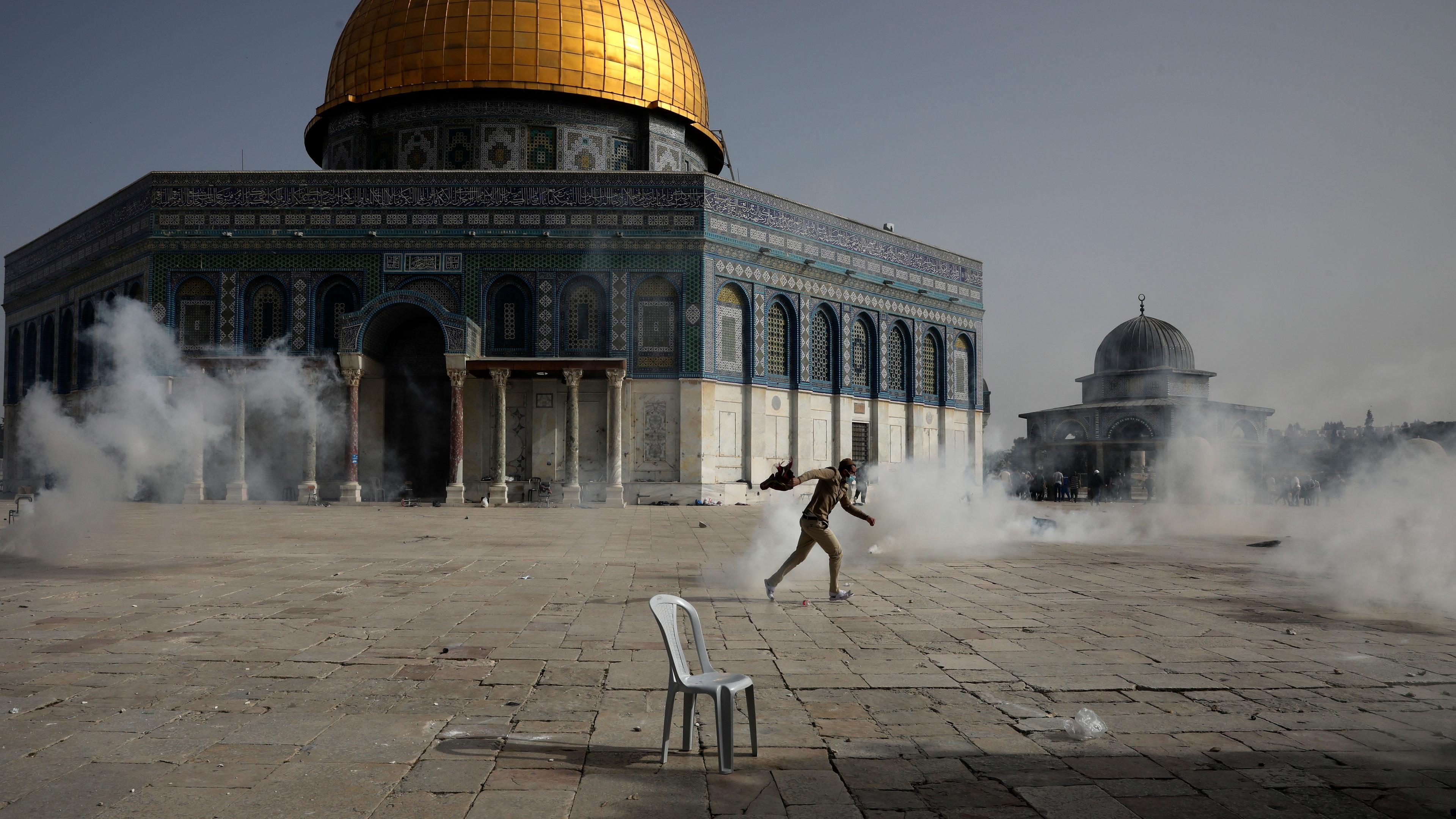 Zusammenstöße vor der Al Aqsa-Moschee in Jerusalem