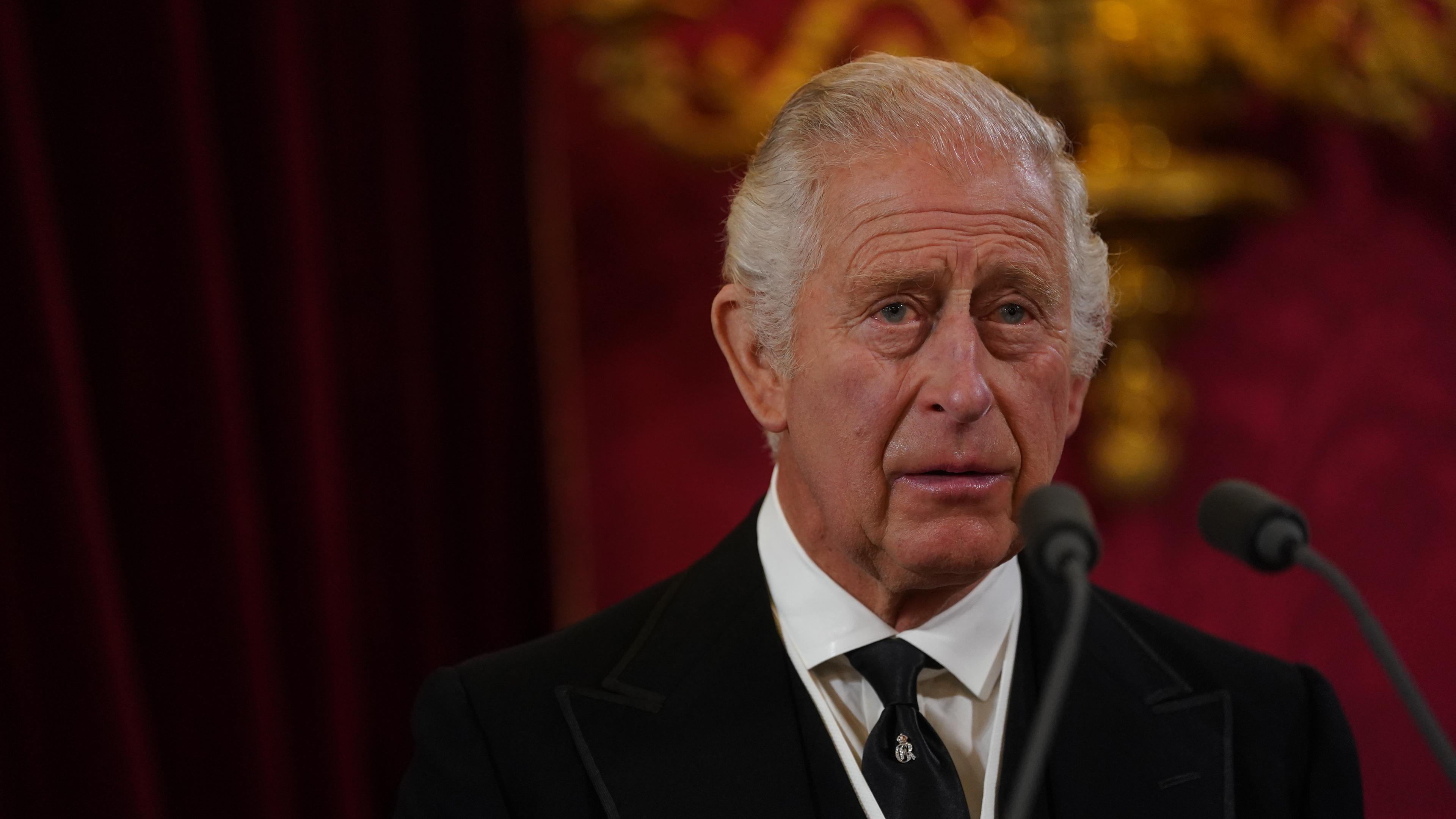10.09.2022, London: König Charles III während seiner Proklamation im St. James's Palace in London