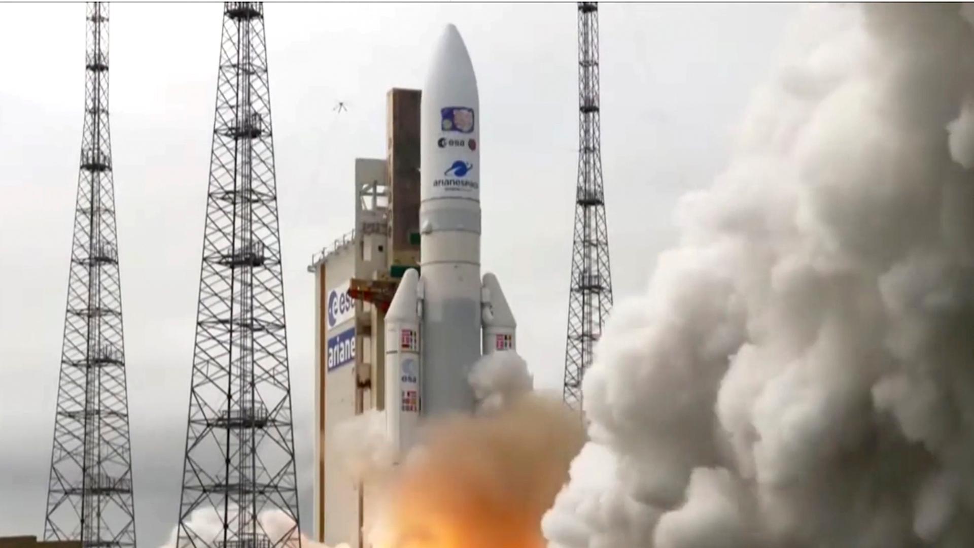14.04.2023, French Guiana: Der Start der ESA-Rakete mit der Raumsonde "Juice".