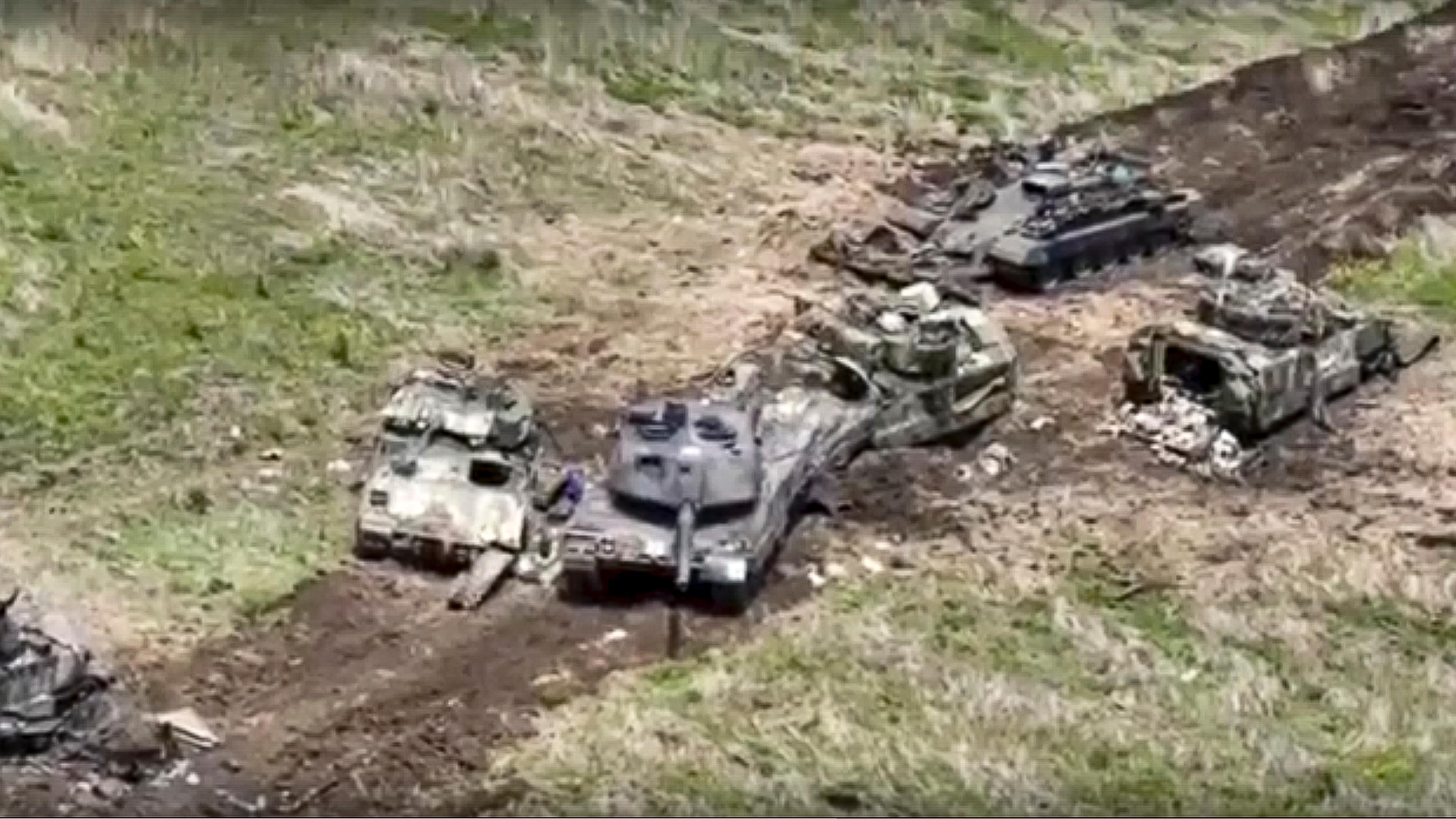 Tanks in the field, Ukraine 06/09/2023