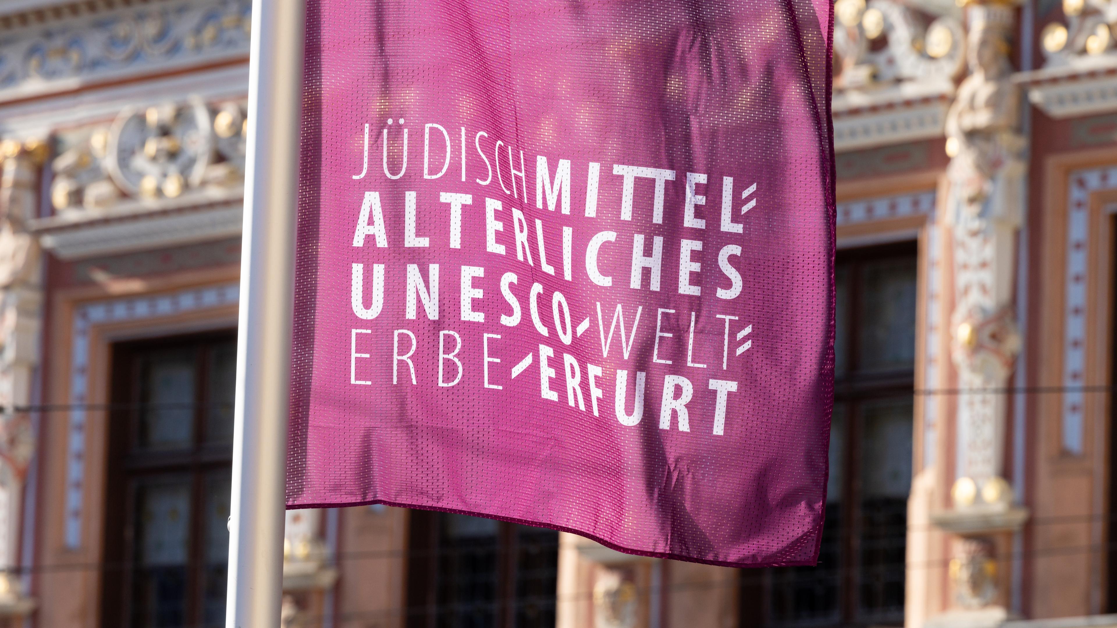 Flagge von Erfurt als UNESCO-Erbe, Erfurt 17.09.2023