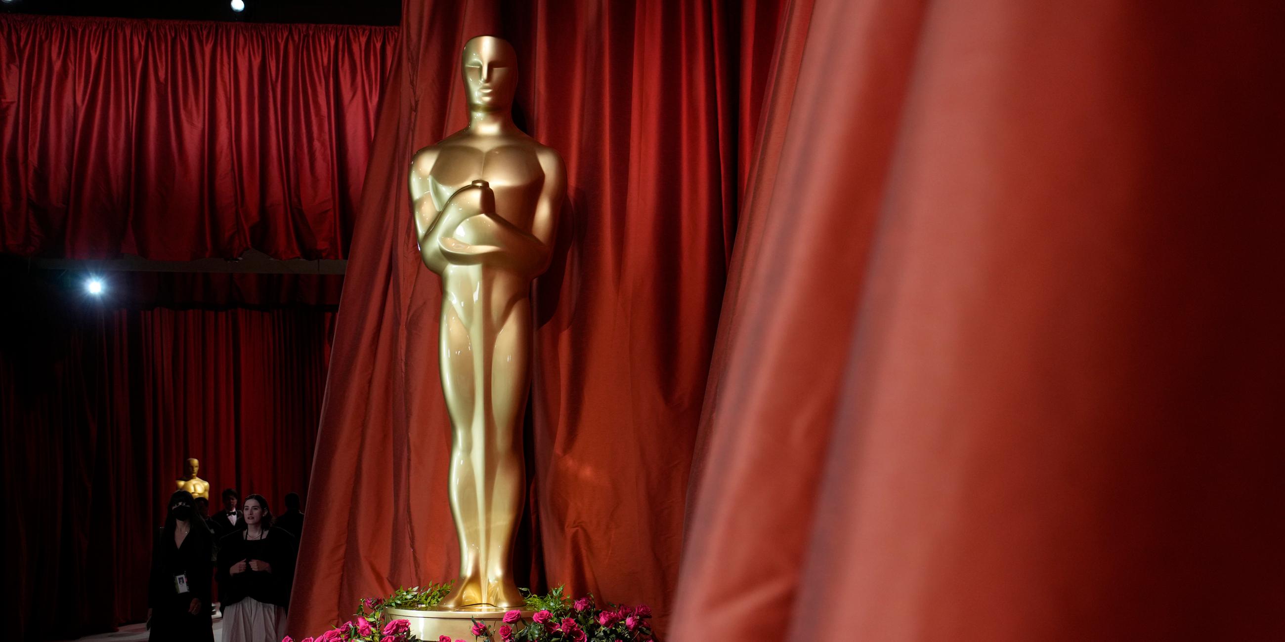 12.03.23, Los Angeles: Eine Sicht auf die Statue bei den Oscars im Dolby Theatre in Los Angeles