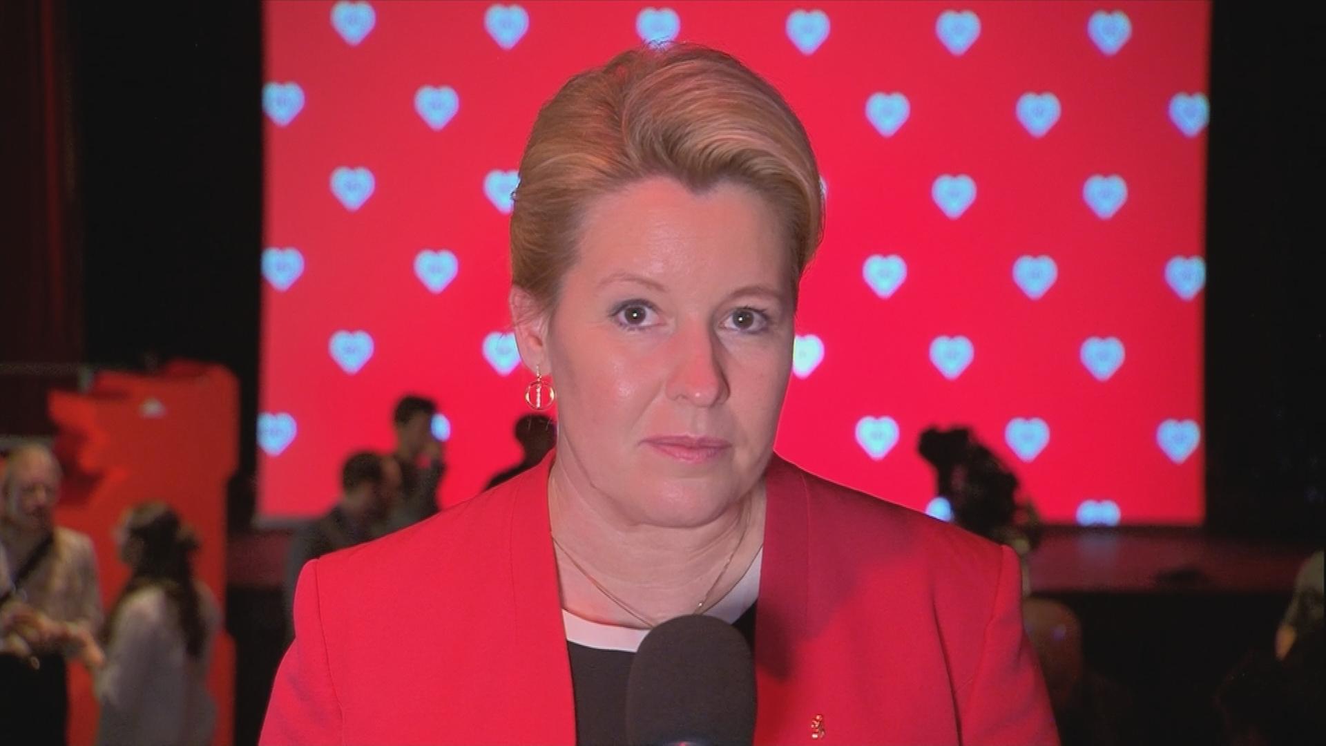 Schaltgespräch zwischen Christian Sievers und Franziska Giffey