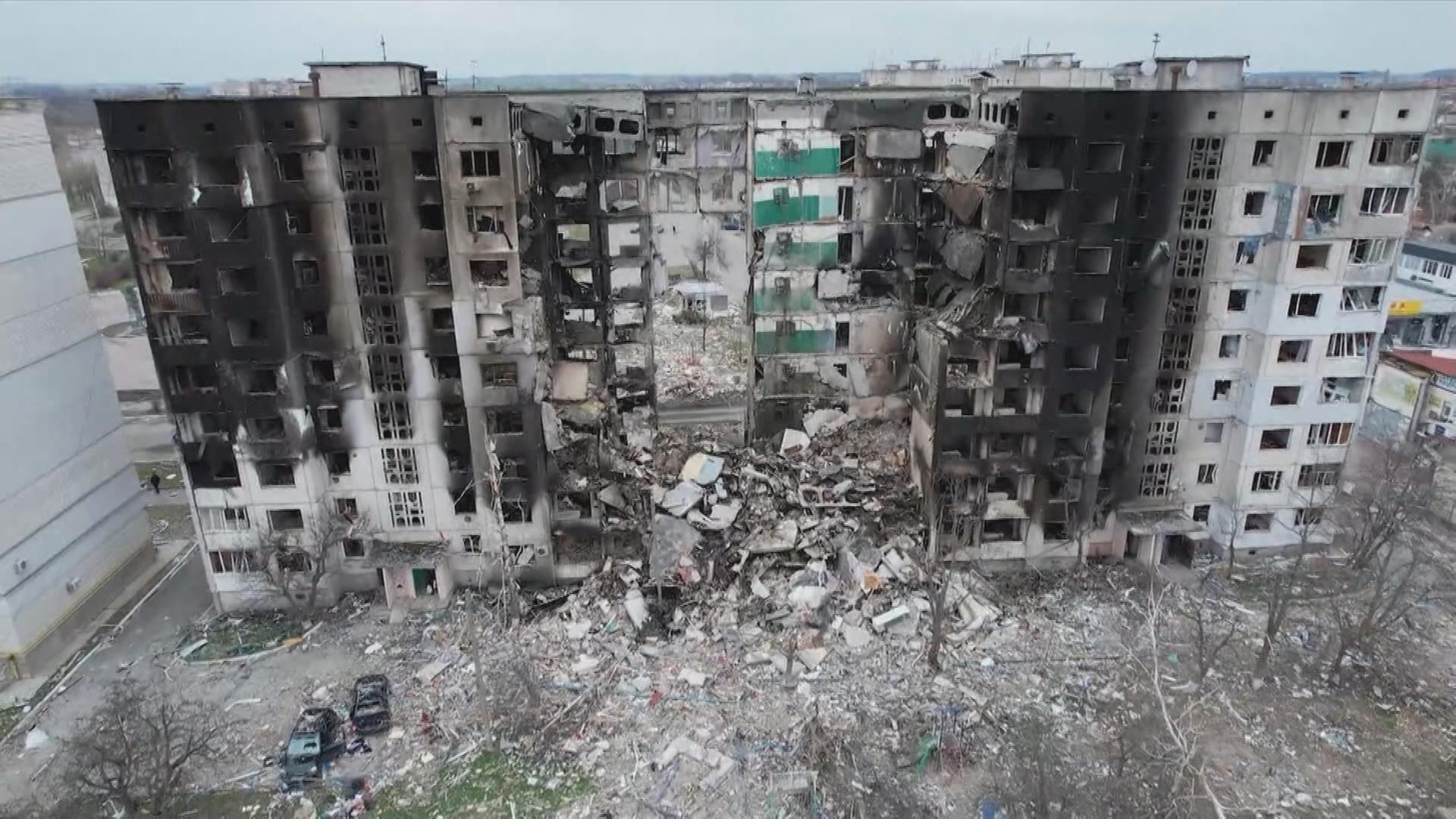 Zerstörung und Wiederaufbau in Ukraine