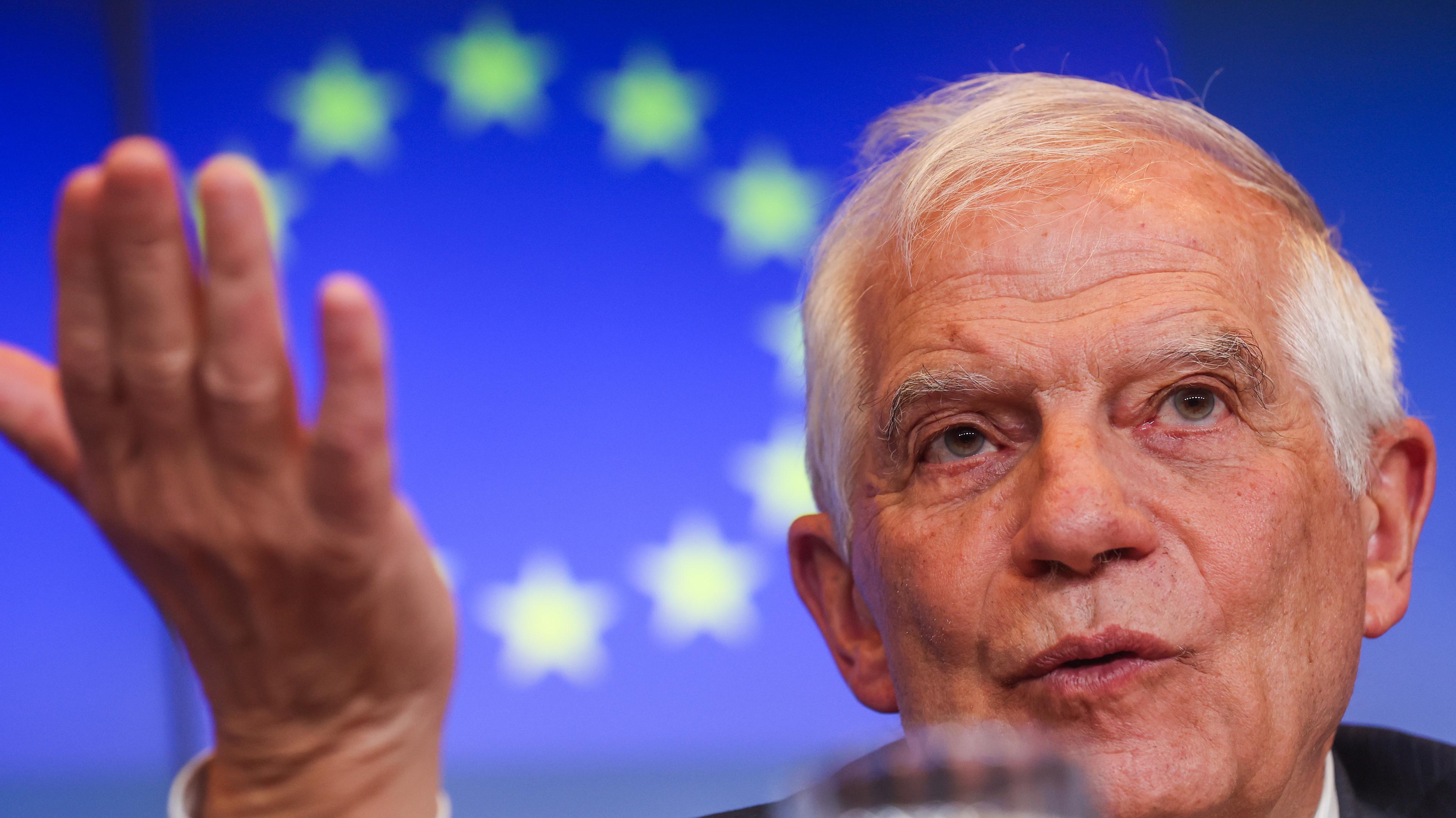 Der Hohe Vertreter der Europäischen Union für Außen- und Sicherheitspolitik, Josep Borrell, gibt eine Pressekonferenz zum Abschluss eines Europäischen Rates für Auswärtige Angelegenheiten in Luxemburg, 22. April 2024.