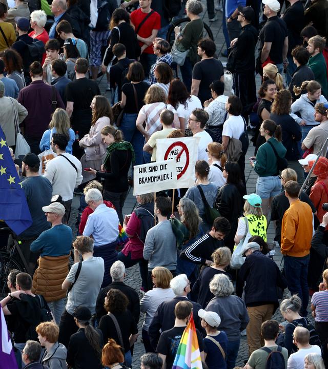 Kundgebung vor dem Brandenburger Tor