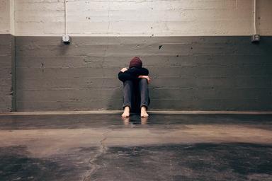 Einsamkeit: Junge Menschen besonders betroffen