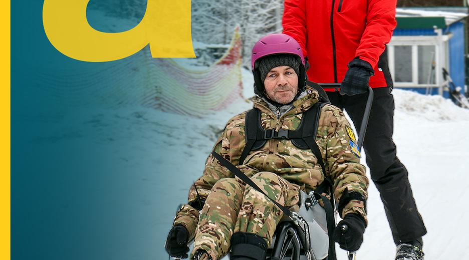 Ein ukrainischer Kriegsveteran fährt zusammen mit seinem Skilehrer Tellerlift