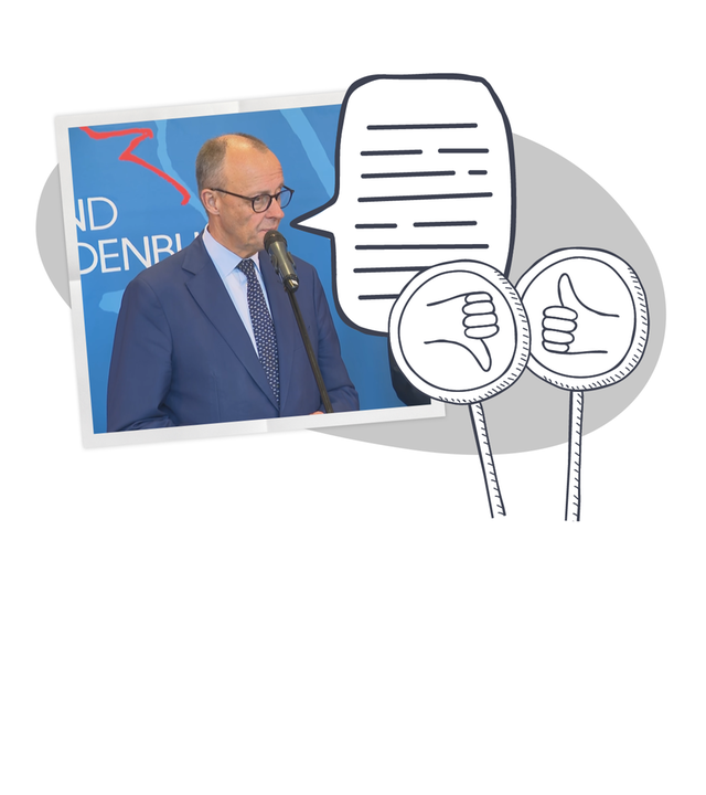 Auf dem Bild ist Bundeskanzler Friedrich Merz zu sehen. Er spricht in ein Mikrofon. Neben seinem Mund befindet sich eine Sprechblase. Daneben sind zwei Schilder mit einem Daumen-hoch- und einem Daumen-runter-Symbol zu erkennen.