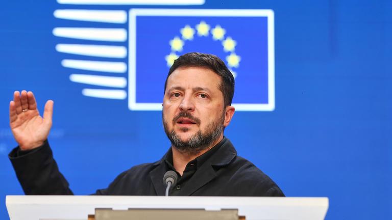 Bruessel, Belgien, 16.10.2026: Europa-Gebaeude: EU-Gipfel: Wolodymyr Selenskyj