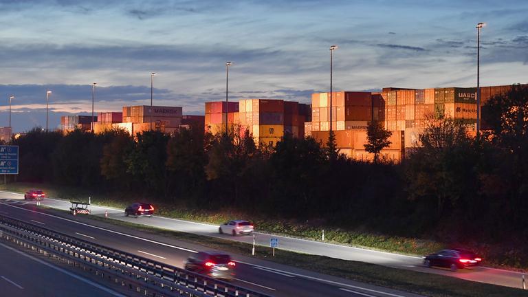 Herbstprognose: Institute erwarten doppelt so hohes Wirtschaftswachstum.