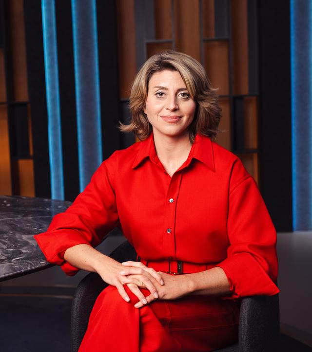 Stephanie Rohde moderiert den NANO Talk.
