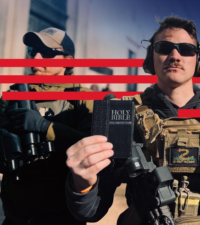 Demonstrant, der sich für den privaten Waffenbesitz in Amerika stark macht