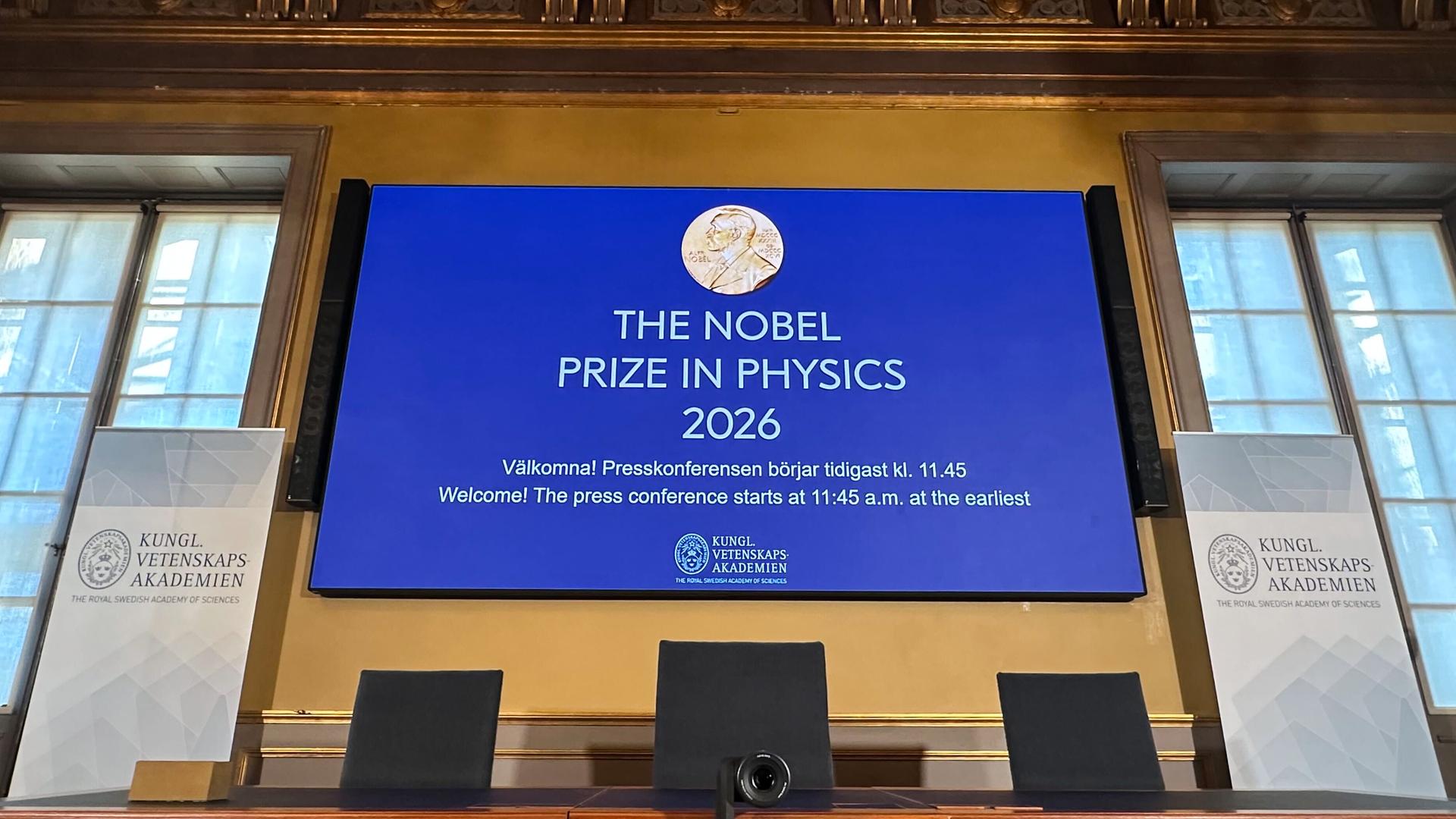 Der Physiker Francis Halzen gewinnt den Nobelpreis. Mit einem Netzwerk aus Sensoren tief im antarktischen Eis spürt er flüchtige Neutrinos auf.