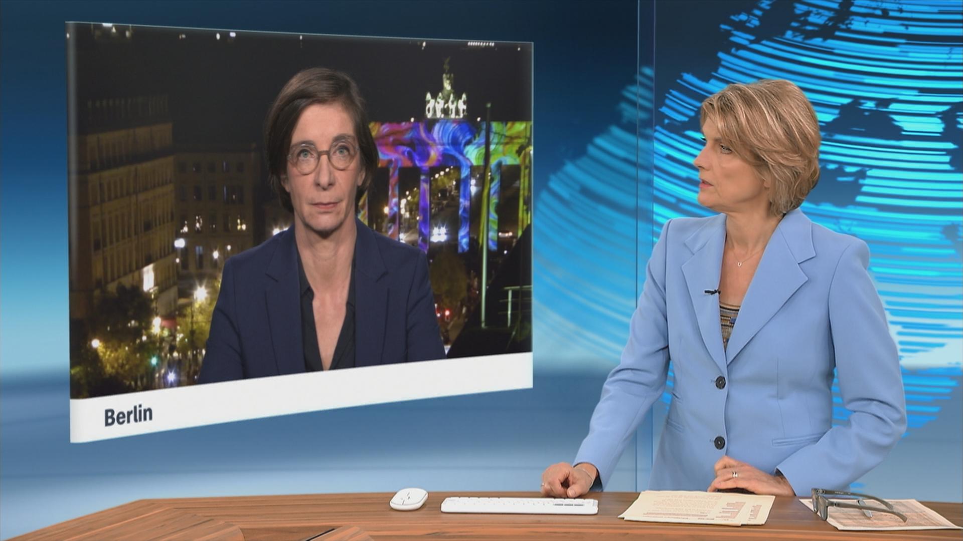 Schaltgespräch zwischen Diana Zimmermann und Marietta Slomka