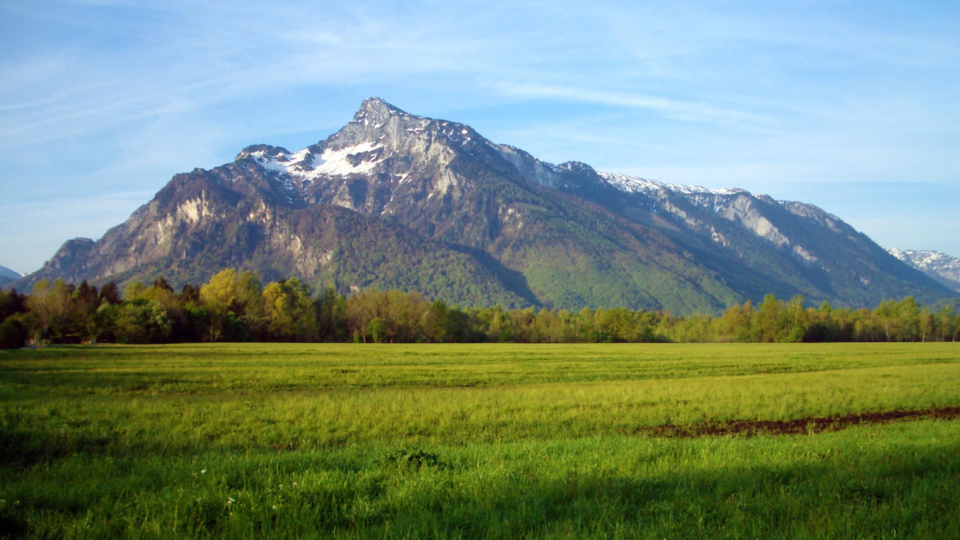 Der Untersberg gilt als der sagenreichste Berg der Alpen - reich an Mythen und Höhlen.