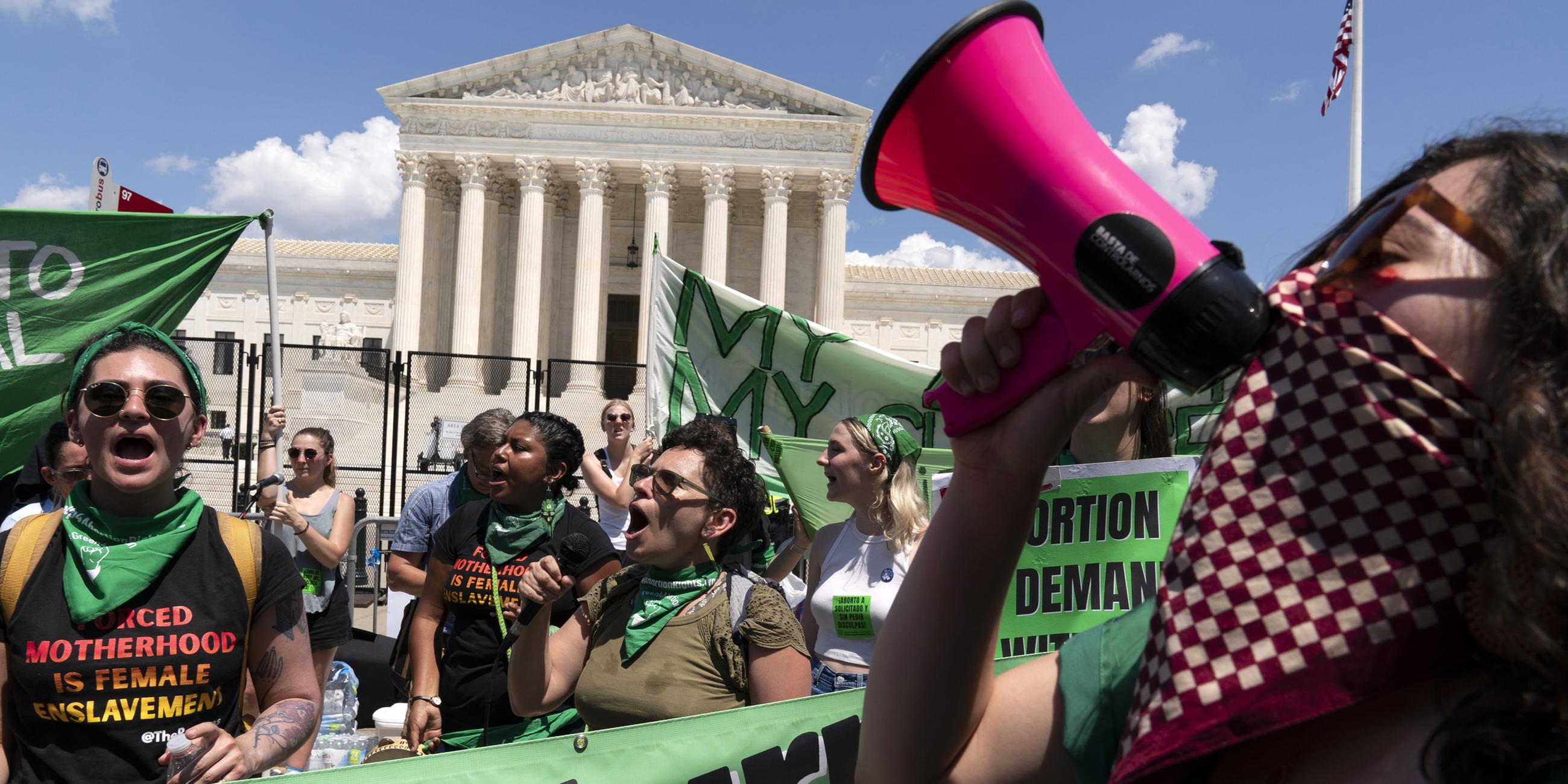 Archiv: Proteste vor dem Obersten Gerichtshof in Washington