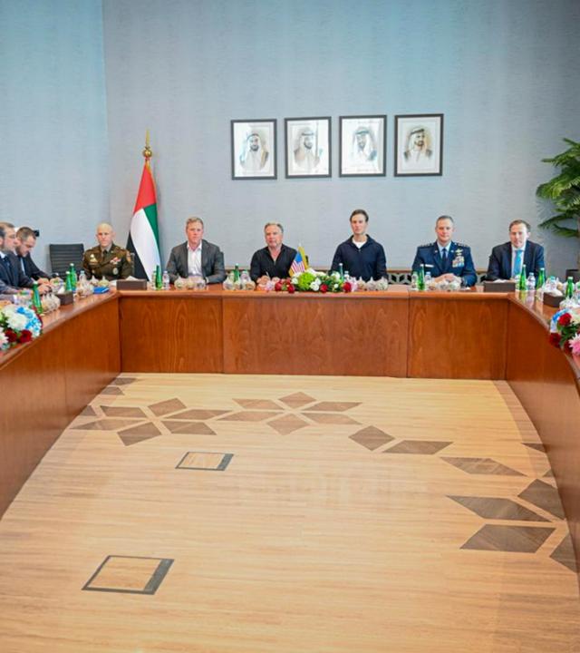 Friedensgespräche zwischen Russland, USA und Ukraine in Abu Dhabi