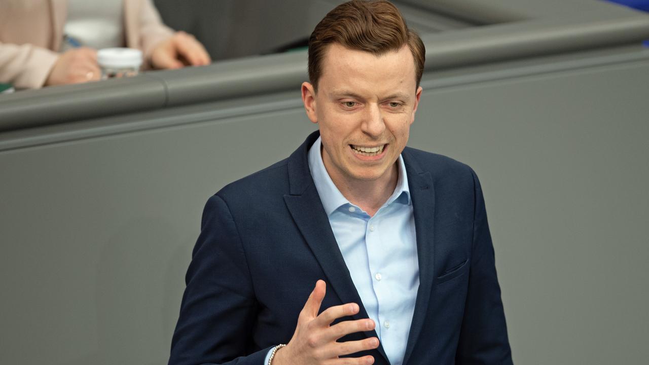 SPD-Politiker fordern Ende von deutschen Waffenexporten an Israel