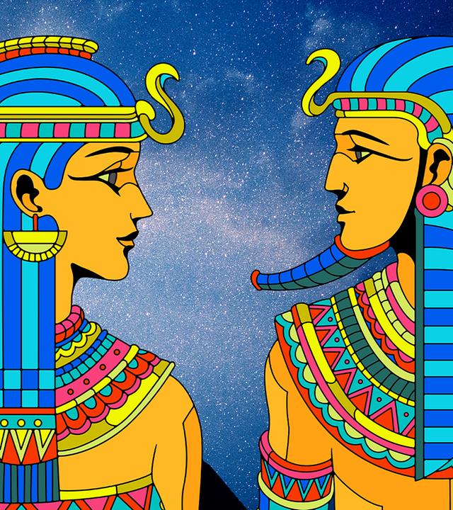  Zeichentrickbüste von Pharaonin und Pharao vor Sternenhimmel mit Pyramiden im Schatten.