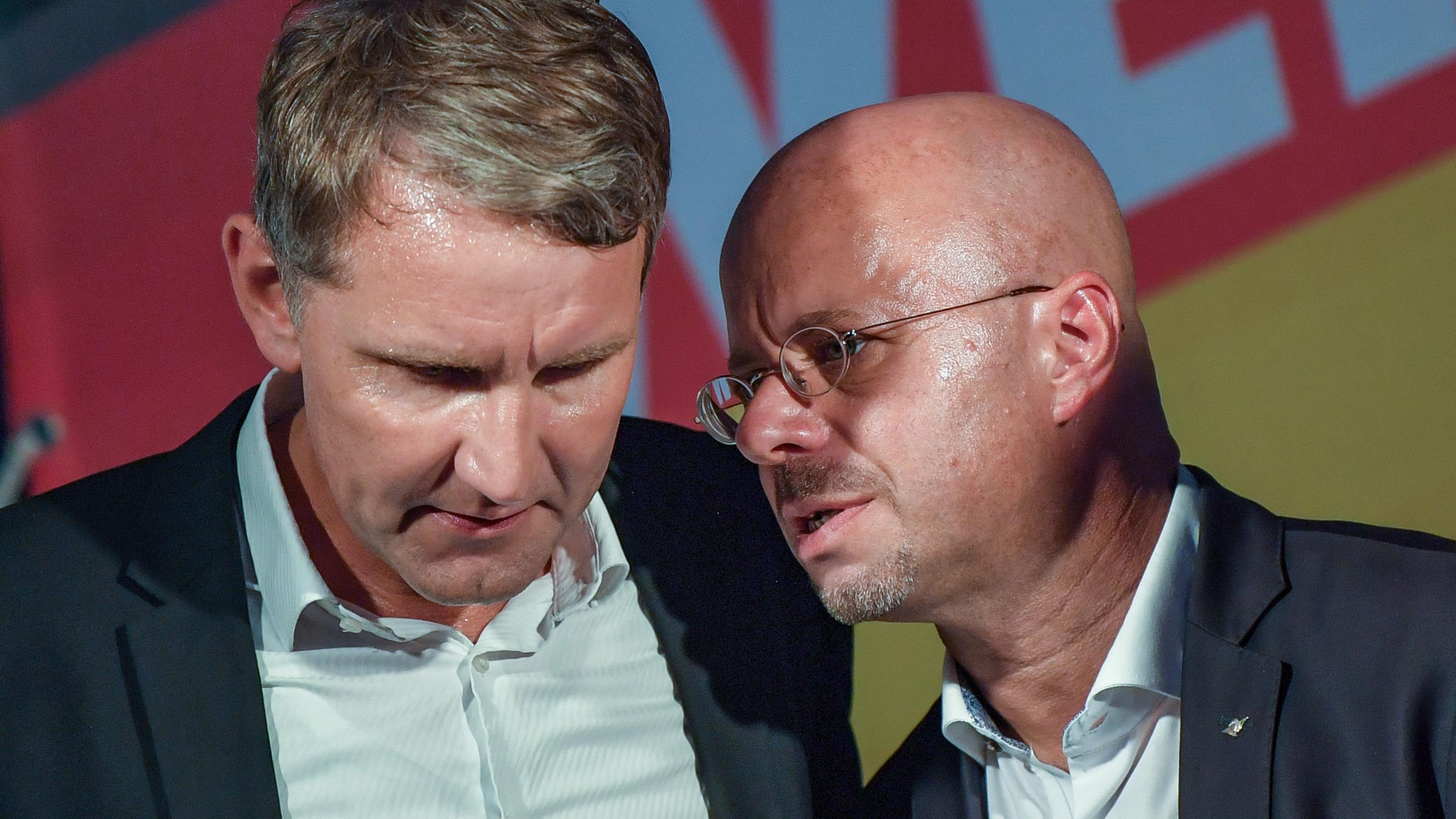 Andreas Kalbitz mit Björn Höcke am Wahlabend