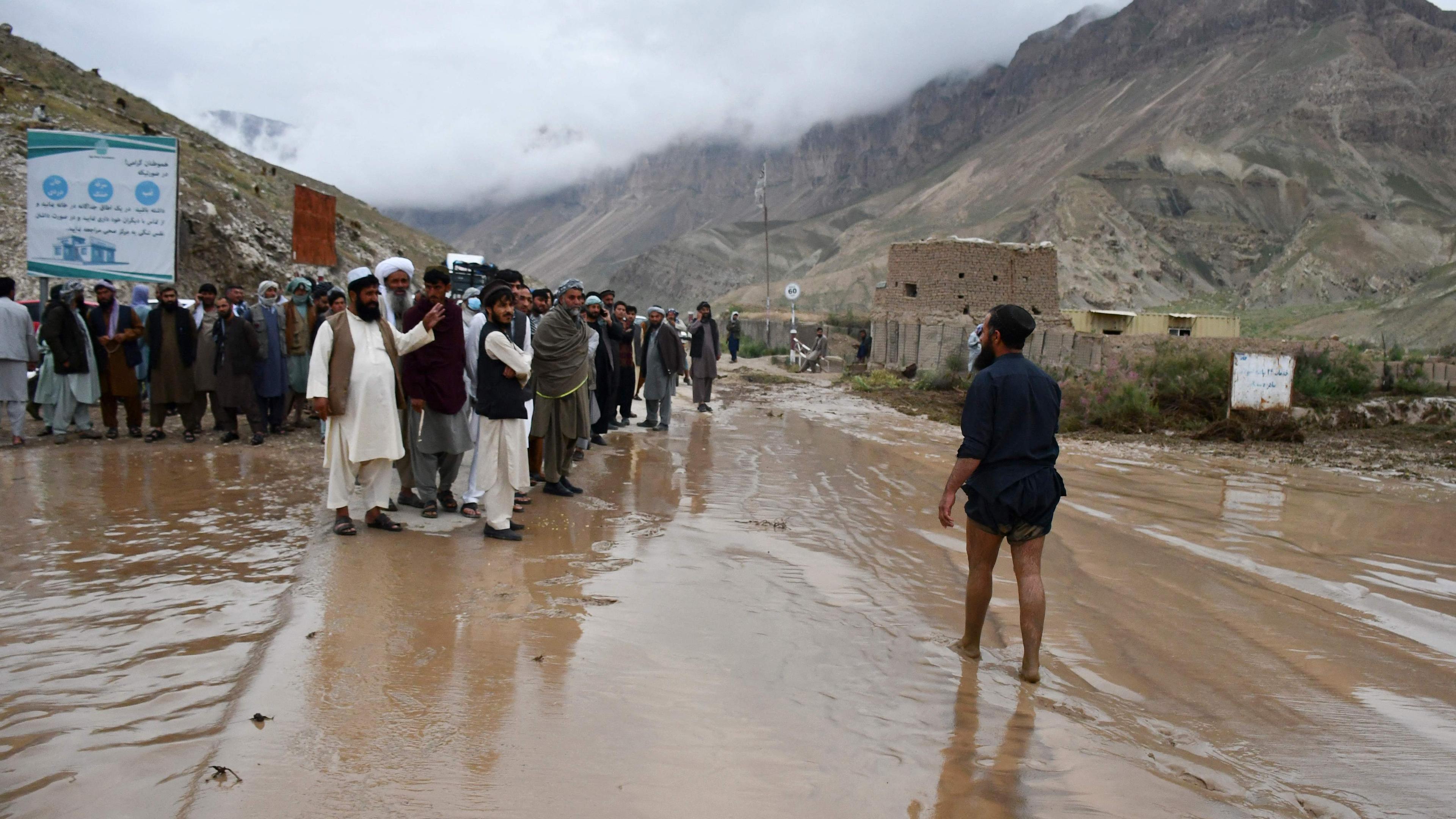 Afghanistan: Mindestens 50 Tote durch Fluten.