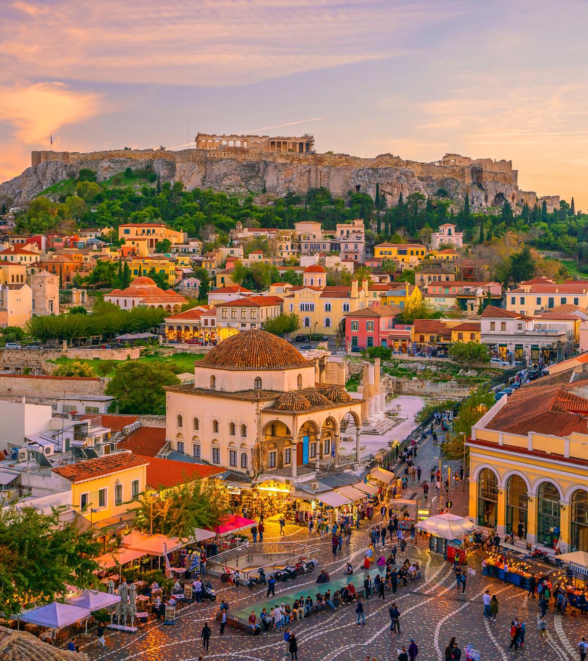 Altstadt von Athen bei Sonnenuntergang