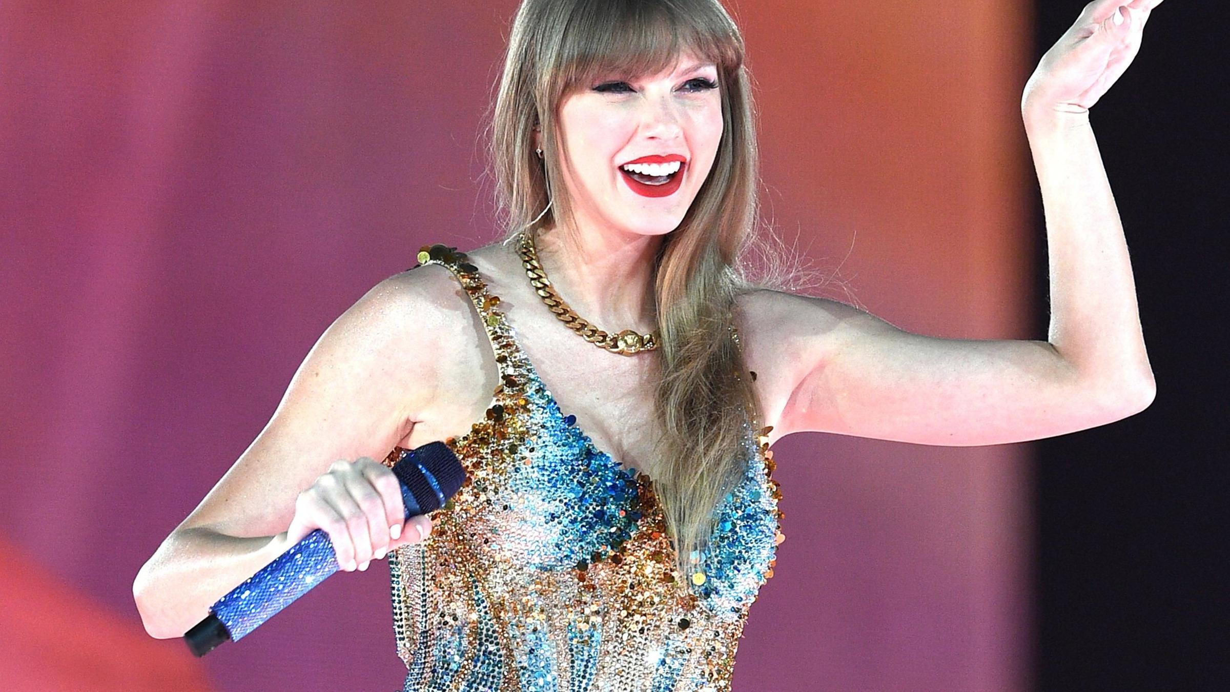 Taylor Swift Eras Tour 2024 in Sydney