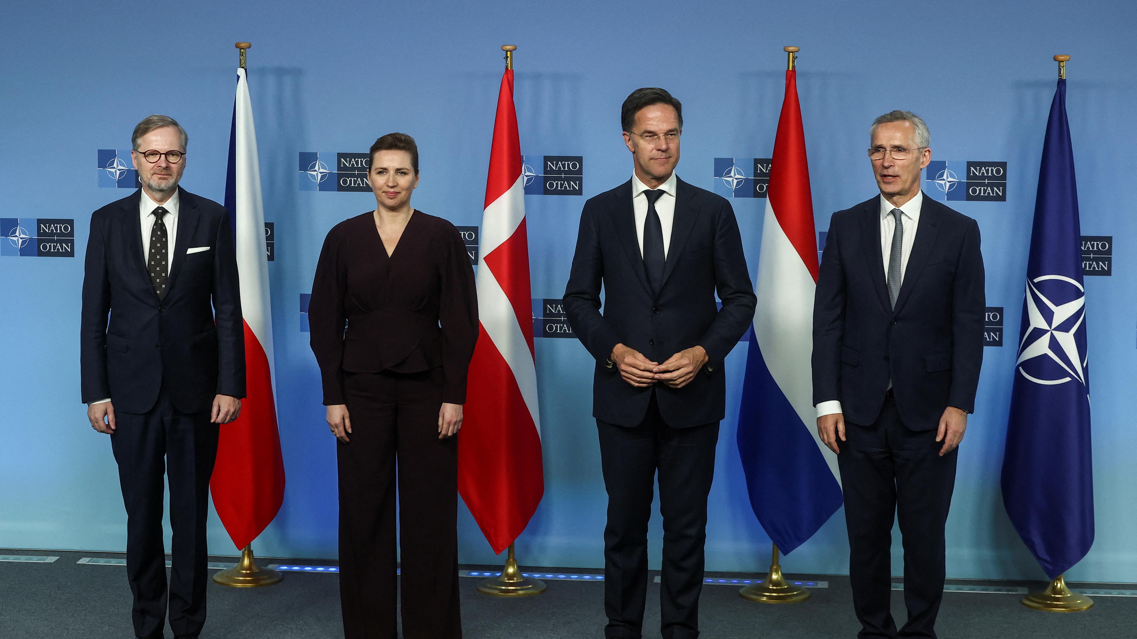 Czech Prime Minister Fiala, Danish Prime Minister Frederiksen, Dutch Prime Minister Rutte and NATO Secretary-General Stoltenberg