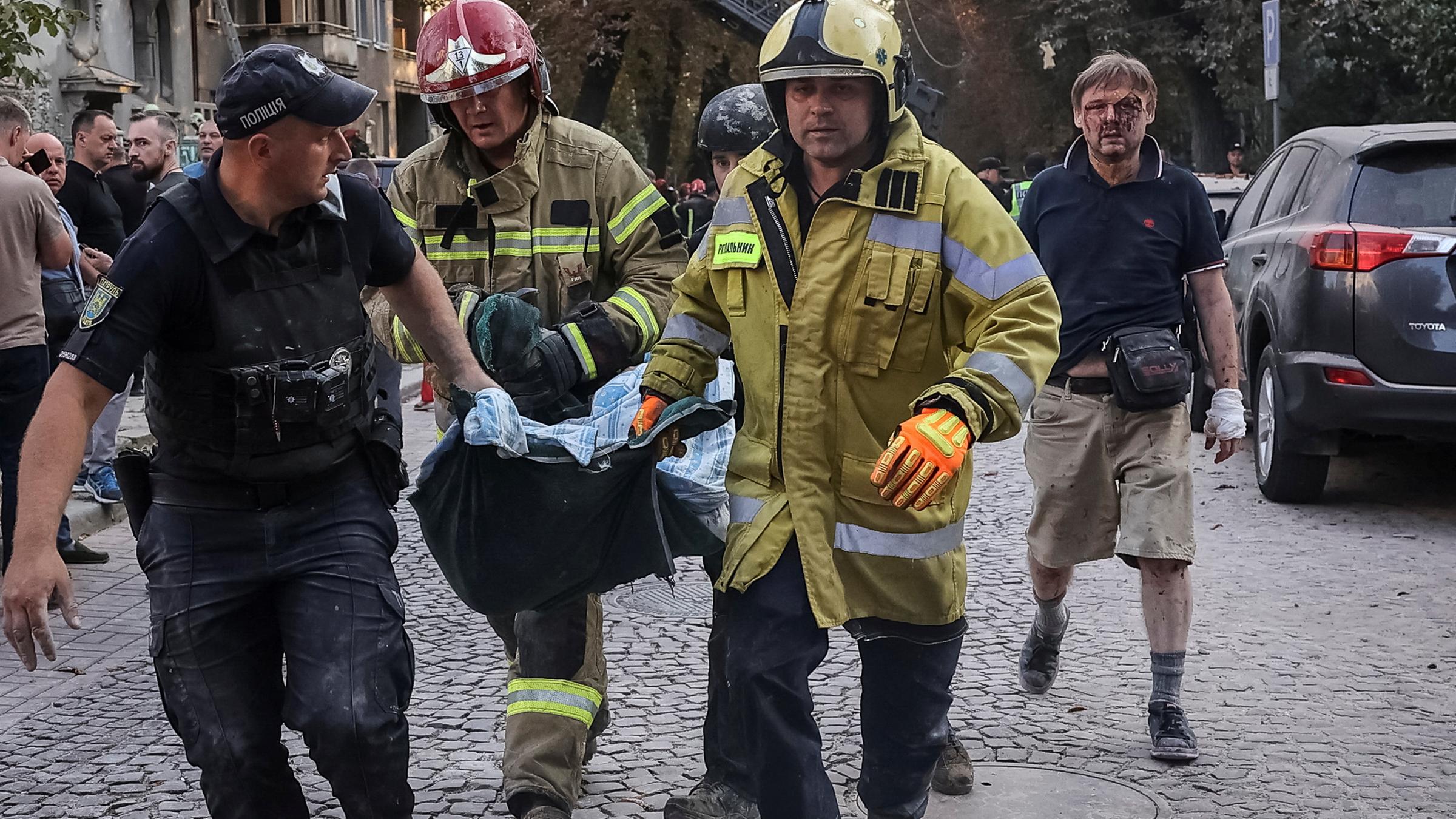 Aftermath of a Russin missile and drone attack in Lviv