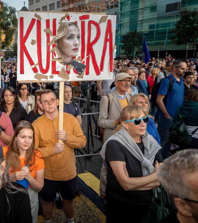 TOPSHOT-SLOVAKIA-CULTURE-PROTEST