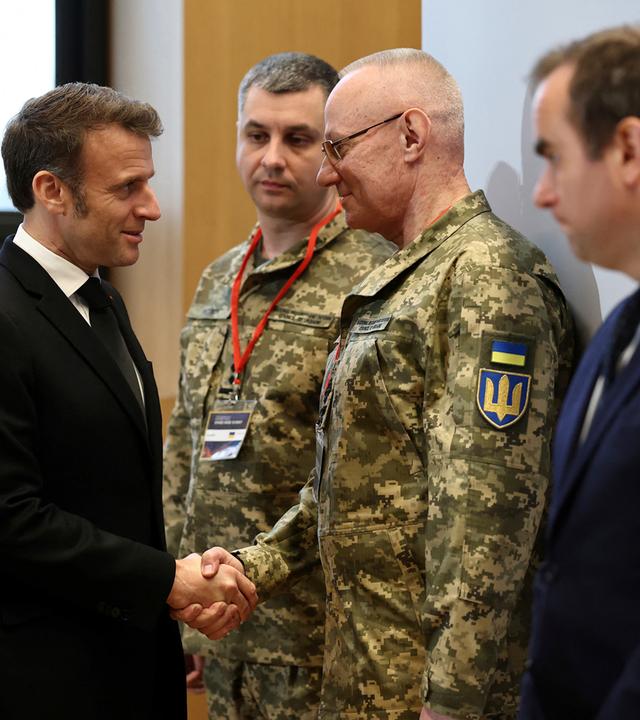 Armeechefs beraten in Paris über Friedenstruppen für Ukraine