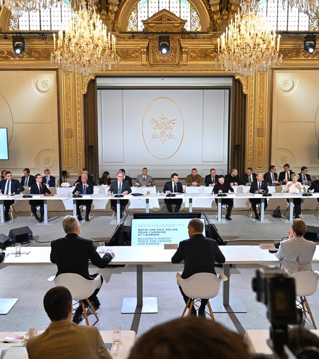 Koalition der Willigen trifft sich in Paris