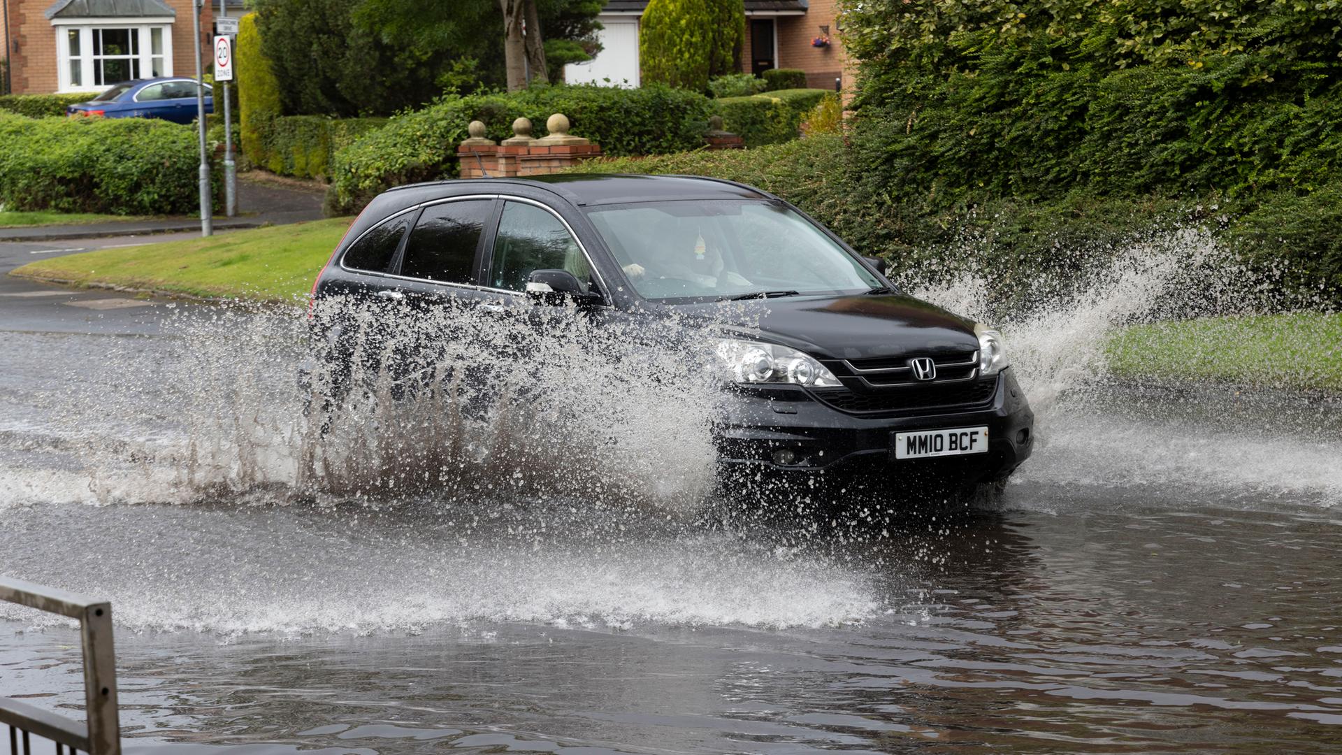 Weather warning in Scotland for Storm Floris