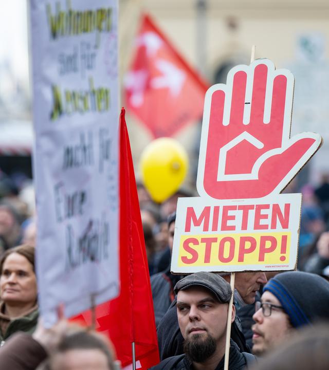 Mietendemo gegen Leerstand und Luxus-Sanierungen in München