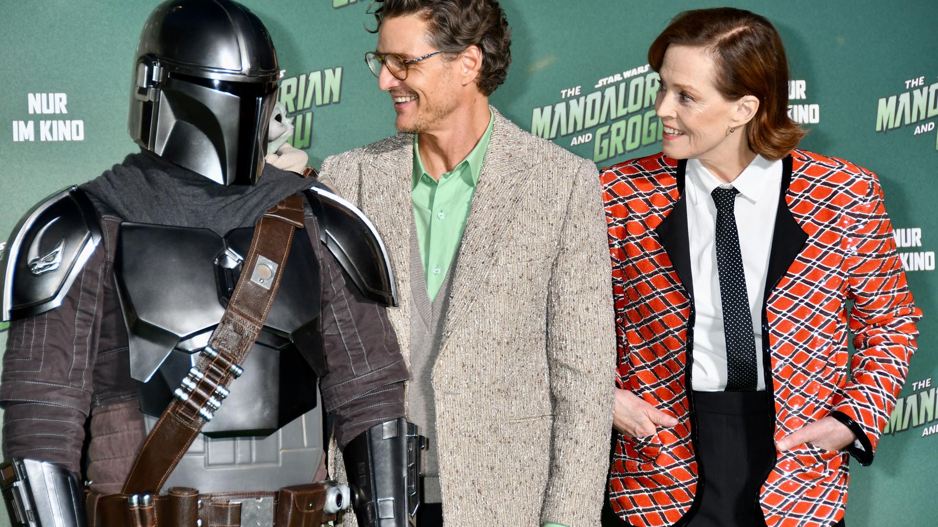 Premiere & Fan Event Star Wars: The Mandalorian and Grogu