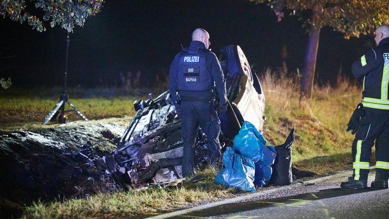 Tote bei Unfall auf Landesstraße in Brandenburg