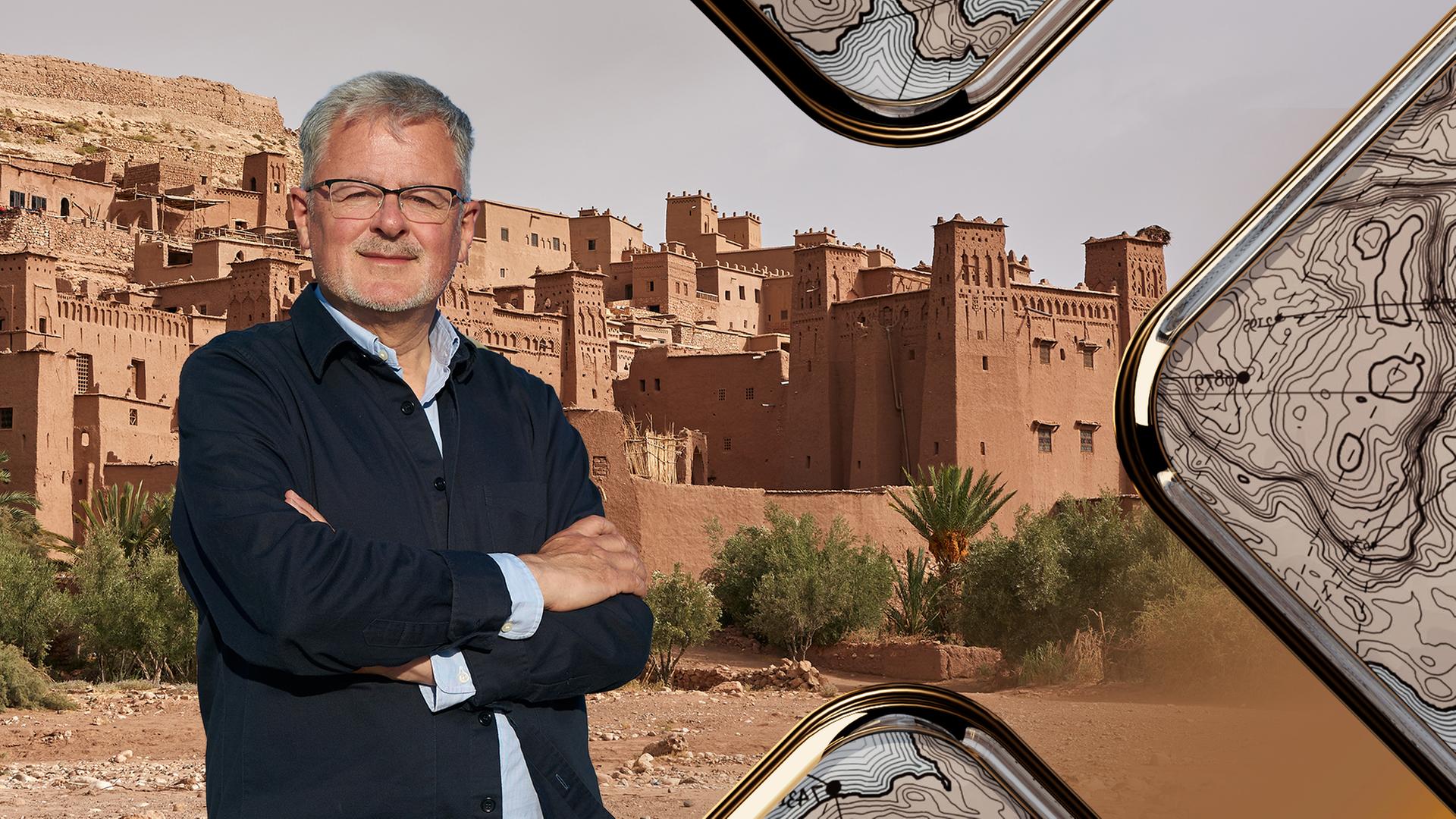 Ait-Ben-Haddou in Marokko, eine historische Festunganlage, links im Vordergrund Christopher Clark