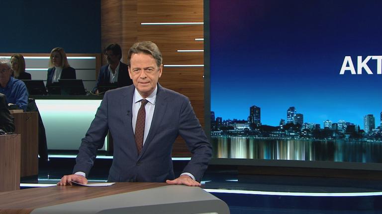 Rudi Cerne im Studio.