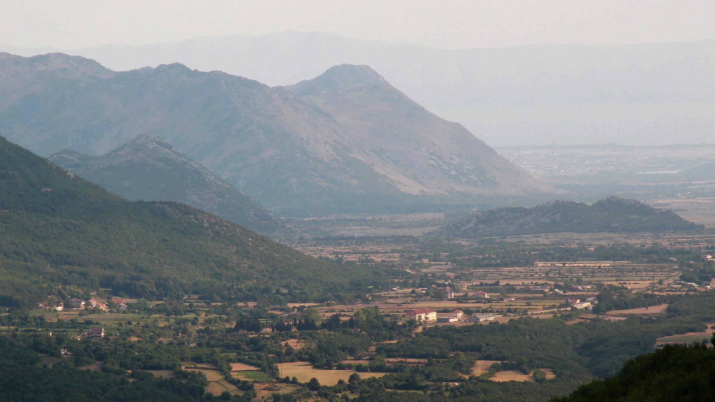 In Albanien gibt es viele Berge