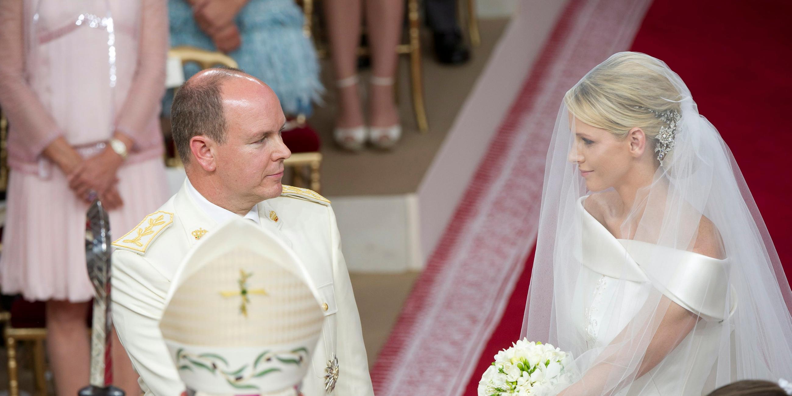 Albert II von Monaco und Prinzessin Charlene bei ihrer Trauung