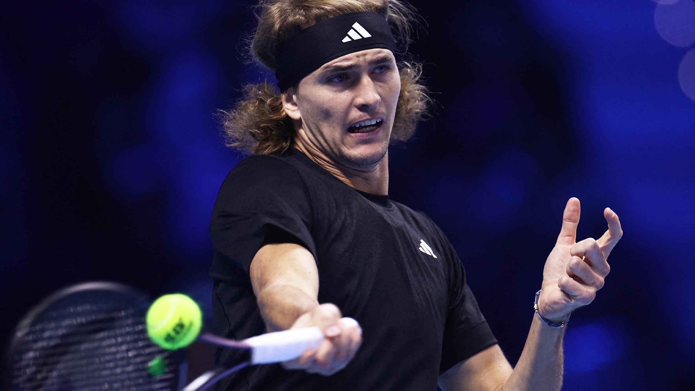 Zverev unterliegt Medwedew ZDFheute