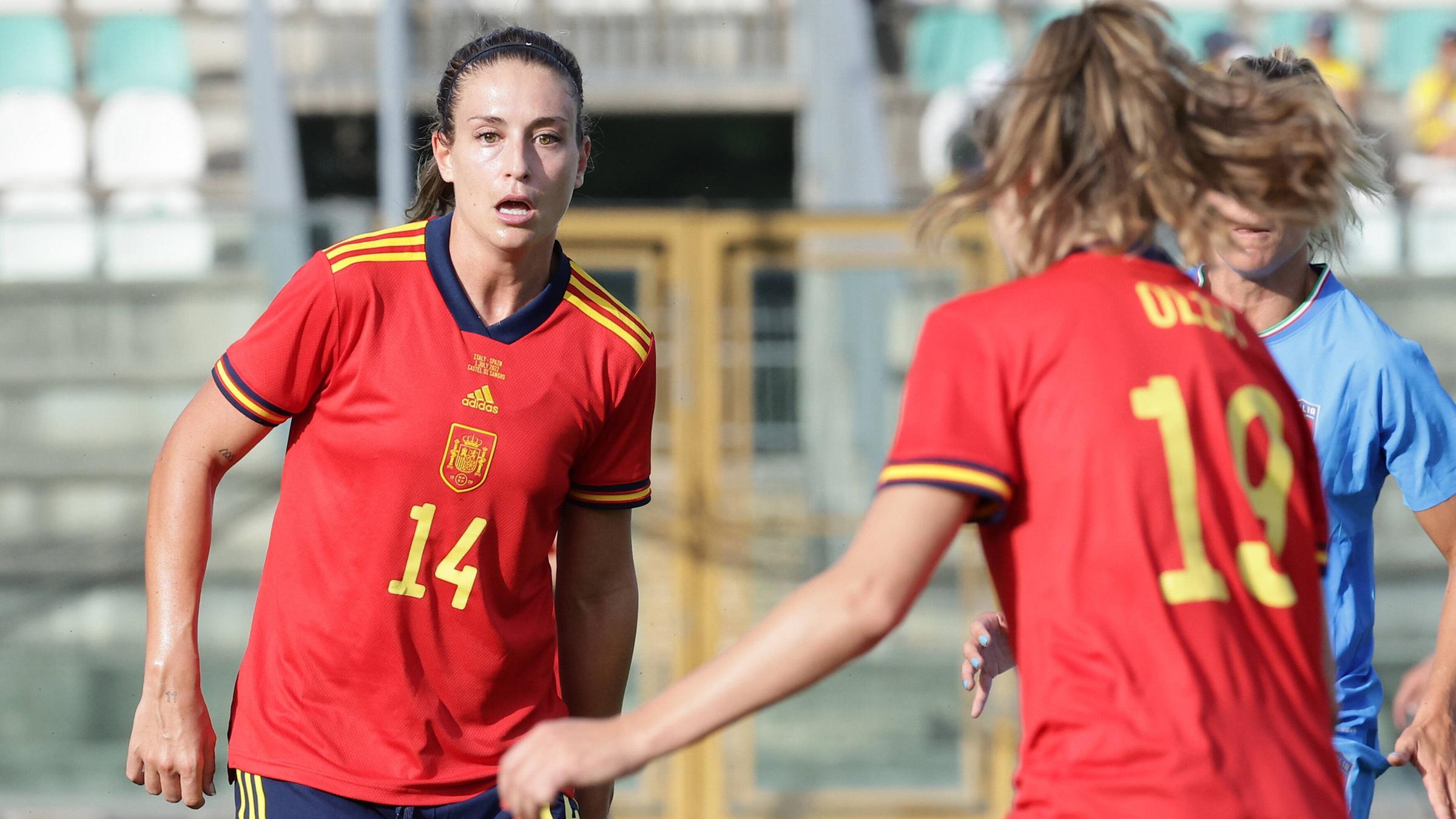 UEFA Frauen-EM Weltfußballerin Putellas fehlt Spanierinnen